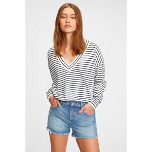 GAP Factory Stripe Linen-Blend V-Neck Sweater – White/Navy Stripe (Size M)